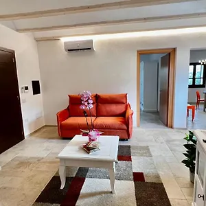 La Casa Di Natalie Girasole